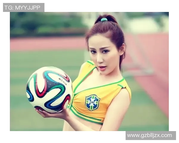 足球明星卷发女孩的魅力瞬间与青春活力的完美结合