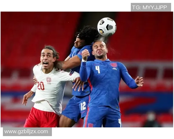 丹麦足球明星的辉煌历程与成就回顾