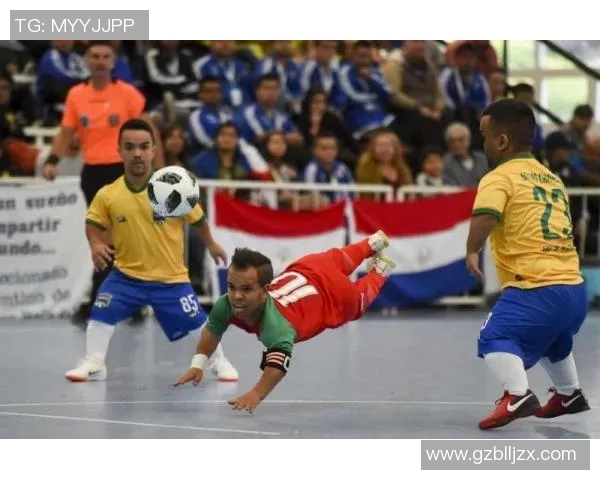 足球明星罕见侏儒症揭秘如何影响他们的职业生涯与个人生活 足球明星罕见侏儒症揭秘如何影响他们的职业生涯与个人生活